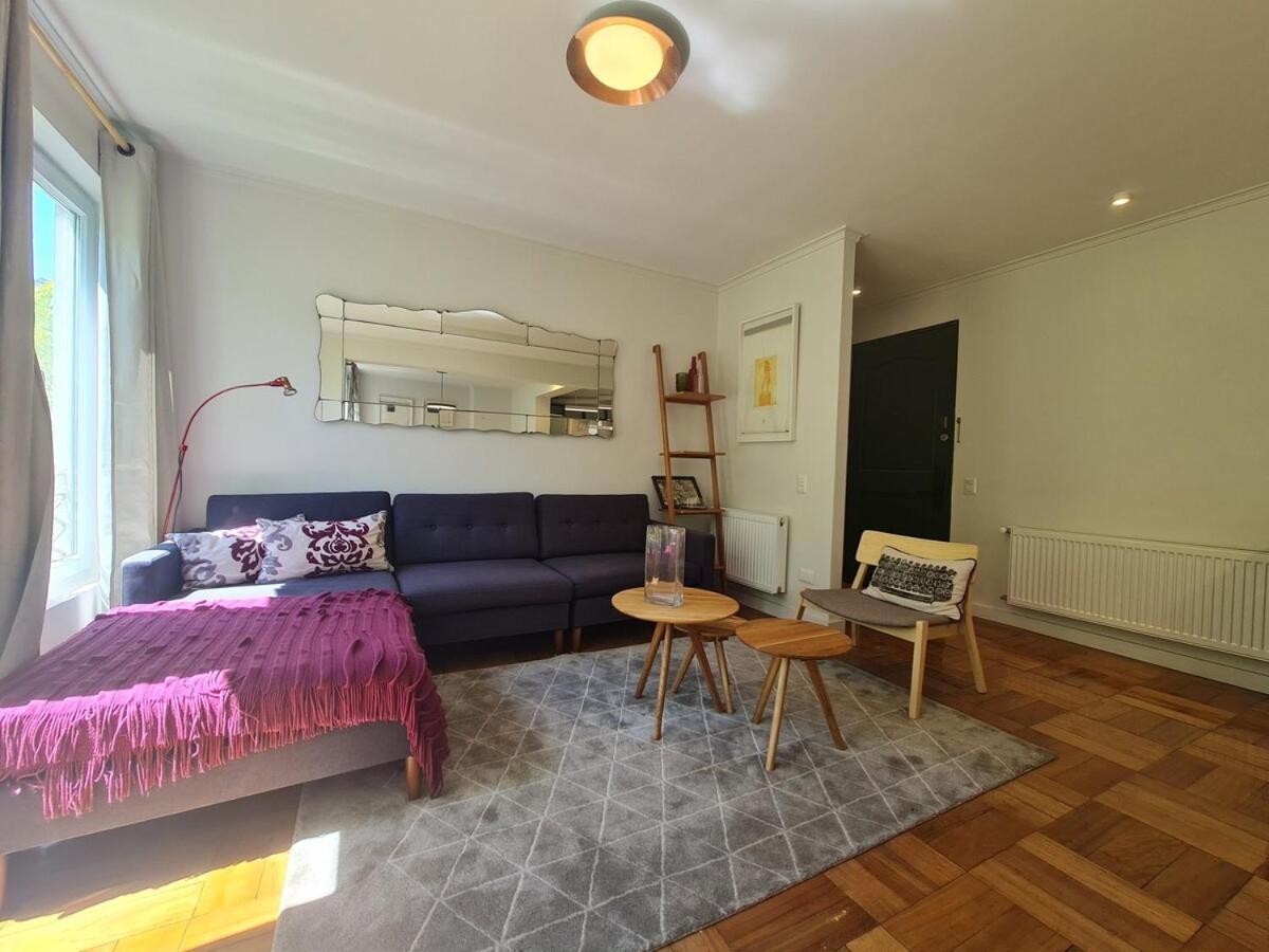 Oceana Suites Lastarria, En Cerro Santa Lucia Сантьяго Екстер'єр фото