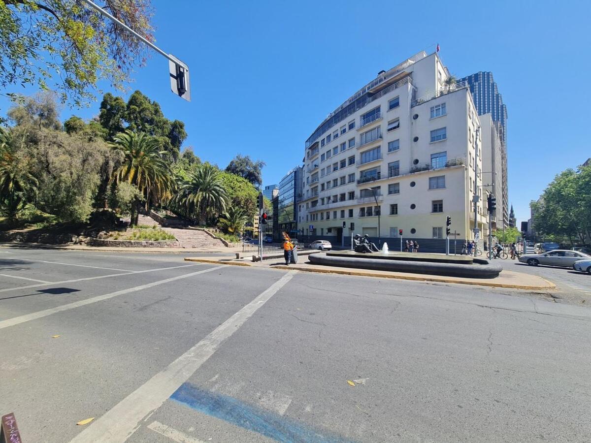 Oceana Suites Lastarria, En Cerro Santa Lucia Сантьяго Екстер'єр фото