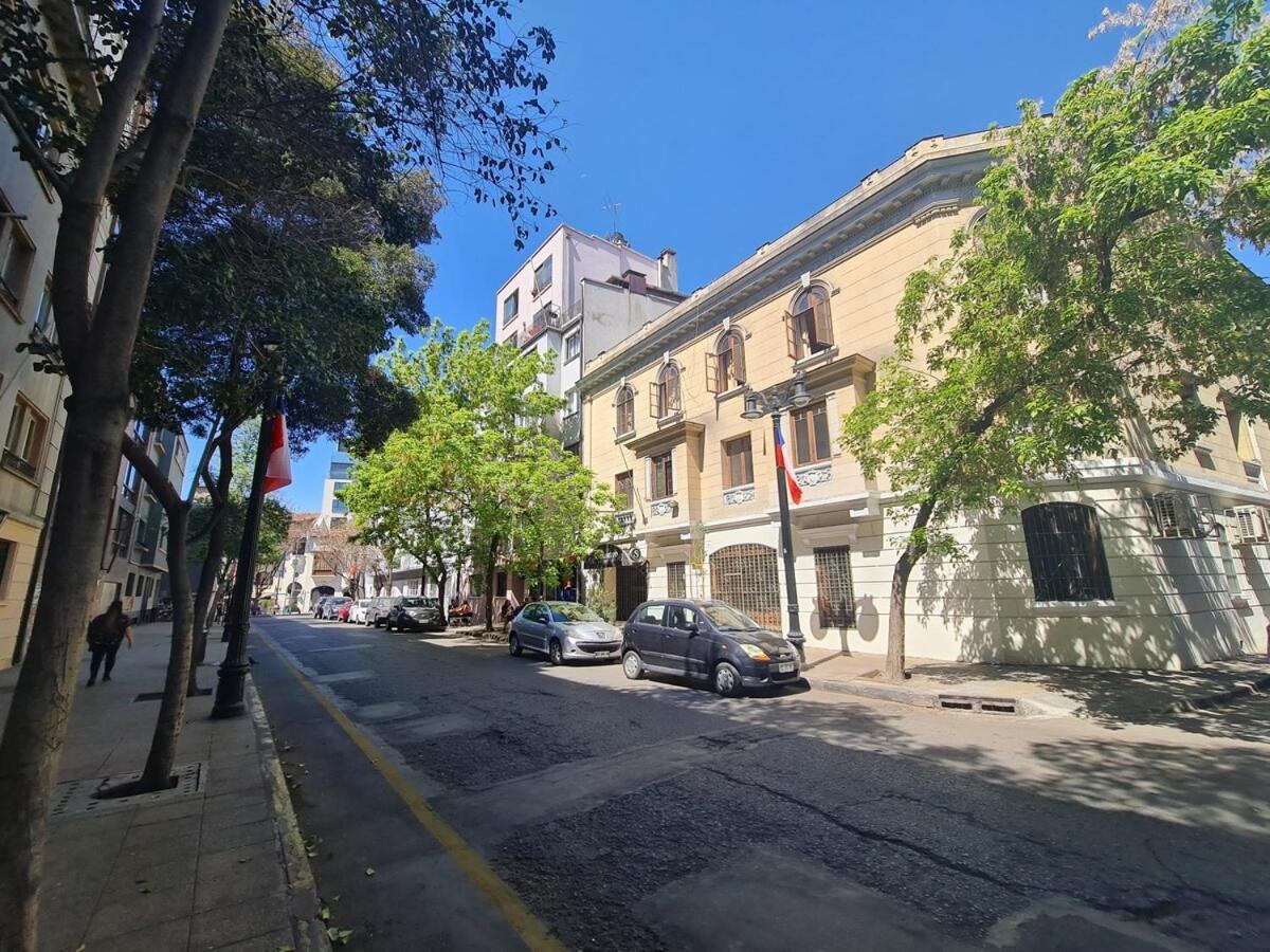 Oceana Suites Lastarria, En Cerro Santa Lucia Сантьяго Екстер'єр фото