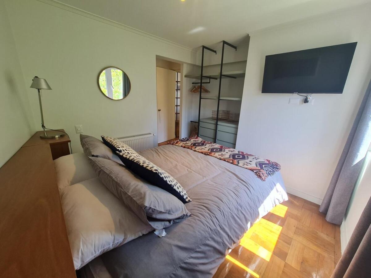 Oceana Suites Lastarria, En Cerro Santa Lucia Сантьяго Екстер'єр фото